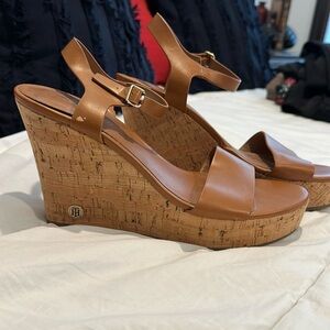 Tommy Hilfiger Women's Brown Sandals. Size 10